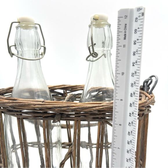 BOHO VINTAGE Two Swing Top Bottles in Wicker Carrier - Picture 11 of 14